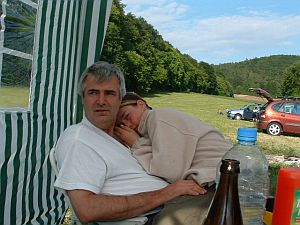 Peter und Lisa geniesen Bob´s Gastfreundschaft